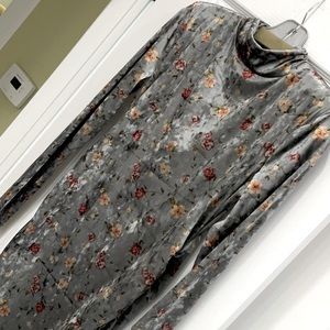 GUESS Beautiful dressy dress made guess NEW